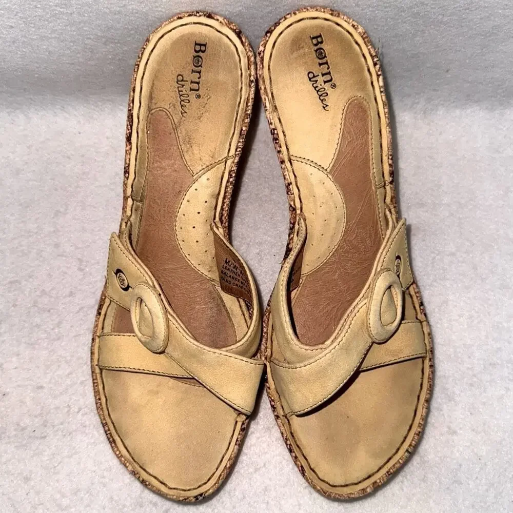 Women’s Born Drilles Leather Wedges Sandals Shoes Slip-on Yellow & Tan size 8